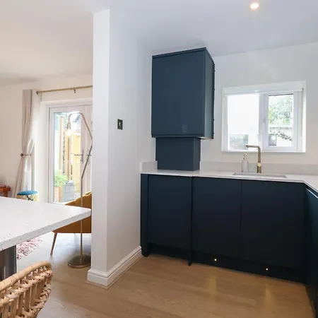 The Sunflower Holiday home